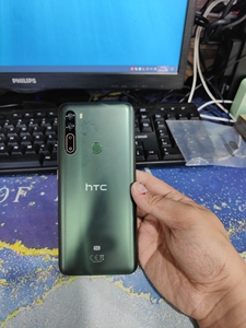 htc u20 8 256g