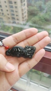 虎符吊坠玉