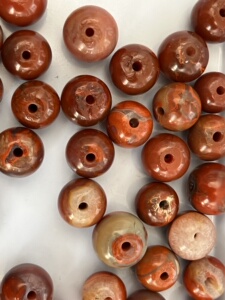 战国红玛瑙珠红缟玛瑙珠.极品战国红.水亮孔,牛毛纹.一颗五百