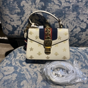 000人付款淘宝gucci古驰sylvie塞尔维亚蜜蜂星星小号单肩包tb
