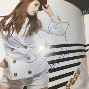 少女时代 泰妍黄美英tiffany秀英 三人签名专辑砍价不回