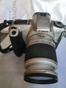 佳能胶片照相机,使用时间不长,售出不退