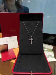 卡地亚 满钻大号十字架项链,实物惊艳!178100购入!全