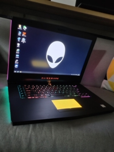 000人付款淘宝在保外星人15r3笔记本lg屏幕i7