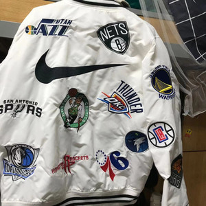 supreme nike nba三方联名棒球服夹克外套 球衣