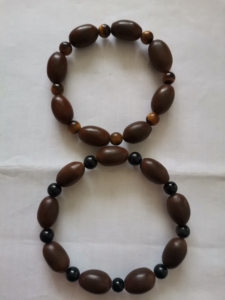 古莲子手串,水泊梁山特产千年莲子,以前开店时所留,正宗梁山千