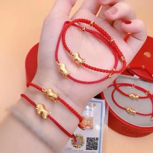 【正品】周大福一定赚小金牛手链女足彩金钻石本命转运红绳一腚钻