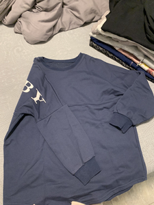 burberry/巴宝莉后背大字母logo蝙蝠袖卫衣