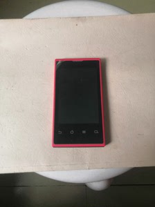 长虹手机h5018一台,功能正常,有怀旧的感觉,货如图,喜欢