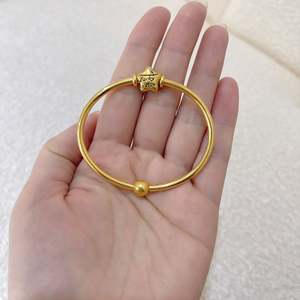 999黄金潘多拉手镯 只戴过两三次 没划痕没磕碰 11.75