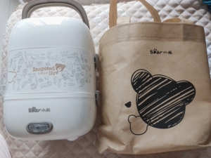 小熊电热饭盒加热保温可插电三层蒸煮带饭锅桶热菜