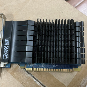 影驰战将03 gt610显卡 1g 好坏不清楚,售出不退不换