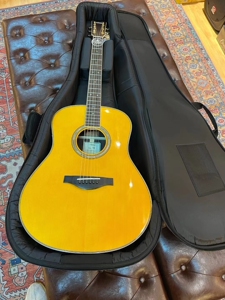 雅马哈llta lsta全单加震吉他yamaha吉他