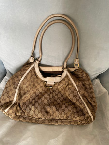 中检鉴定放心买#gucci 古琦 古驰 帆布饺子包 较旧