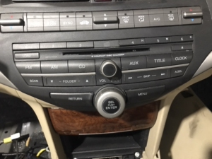 八代雅阁原车cd