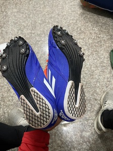 大卫鲁迪沙世界纪录款中长跑钉鞋