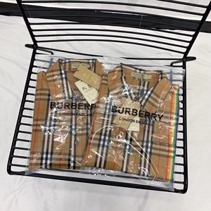 000人付款淘宝亏本低价出burberry格纹长袖衫男/巴宝莉彩虹款格子衬衫