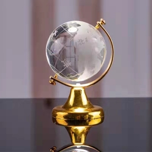 汽车摆件,办公桌摆件地球仪会转动的水晶地球仪搭谁都好看.送礼