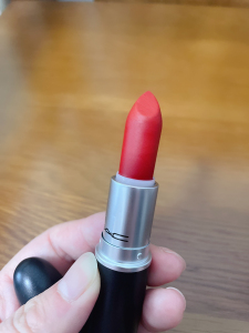 mac707口红,全新未用过,去年十月南京中央商场专柜购买