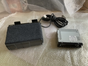 丰田cd磁带机,原装日本拆车,成色非常不错,卡带机芯有点变形