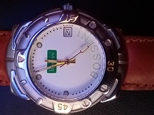 时尚香港堡狮龙bossini中性石英纪念表,柜台样品.磨砂质