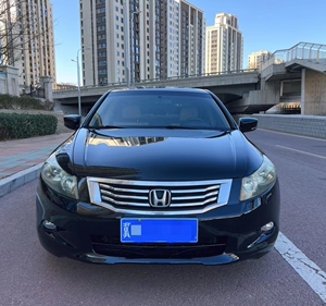 八代雅阁座椅加热