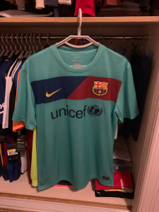 全新带吊牌 巴萨1011赛季客场球衣 m码 梅西印号 5冠王