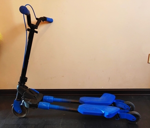 迪卡侬 轮滑车 剪刀车 滑板车