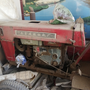 闲置四轮托拉机18马力,冬天一样好启动谁需要联系我,处理了