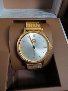 00同款货源duky12淘宝梅赛德斯奔驰女士手表,商标,证书一应俱全