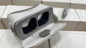 暴风魔镜VR眼镜S1  苹果版 沉浸虚拟现实游戏头盔头号玩家