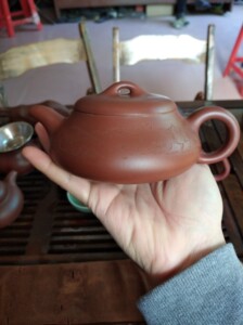 历上清高徒潘涛紫砂壶(景舟石瓢).全手工,约350cc,原矿