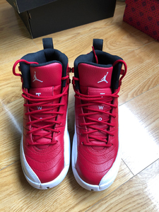 aj12红白