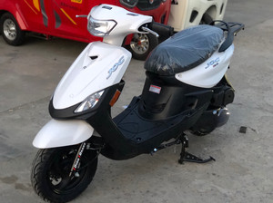 全新南方雅马哈巧格125踏板电喷国四