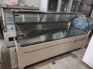 河南千年柜台式冷藏展示陈列柜