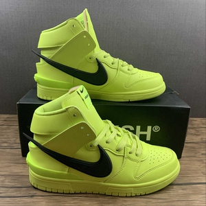 正品nike dunk sb high荧光绿 黑钩高帮男鞋女鞋休闲鞋cu7544-300