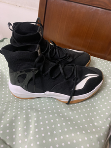 李宁篮球鞋 学校cuba赞助款 无鞋垫