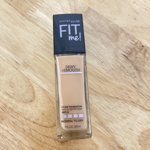 美宝莲fit me粉底液水润版粉紫色125色号自然偏粉色奶油