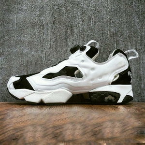 全新锐步insta pump fury经典男女黑白熊猫充气休