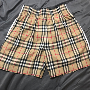 巴宝莉款英伦欧美新款短裤男松紧带沙滩裤高品质经典格子远伟龙560