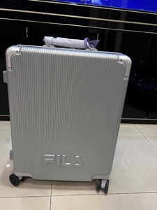 斐乐fila拉杆箱,行李箱,旅行箱,登机箱.20寸!卡扣锁