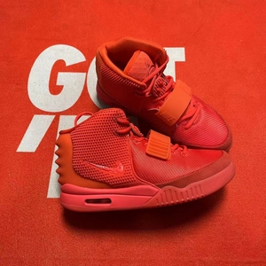 nike yeezy2 红椰子配色