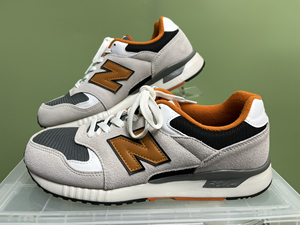 (保真)new balance新百伦42码570系列运动鞋米