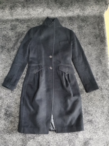 纪梵希家羊毛羊绒女士大衣