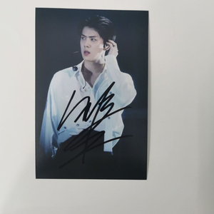 exo吴世勋亲笔签名照保真周边 吴世勋签名照无印刷