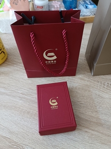 中国黄金正品盒子礼盒带袋子