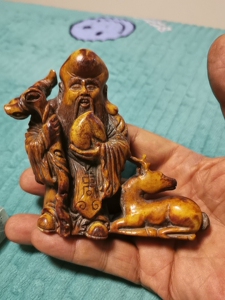 90tb7327816497淘宝鹿角雕刻寿星纯手工雕刻杜秋老师雕刻0人付款