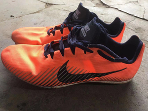 耐克 耐克m9钉鞋,43码,下地不超过3次,体考前一个星期