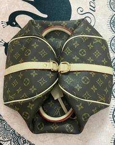 lv波斯顿枕头大号30cm