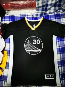 特价款,库里勇士队黑色短袖球衣._阿里巴巴找货神器